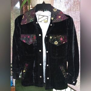 💰🛍 Vintage Velour Embroidered Jacket